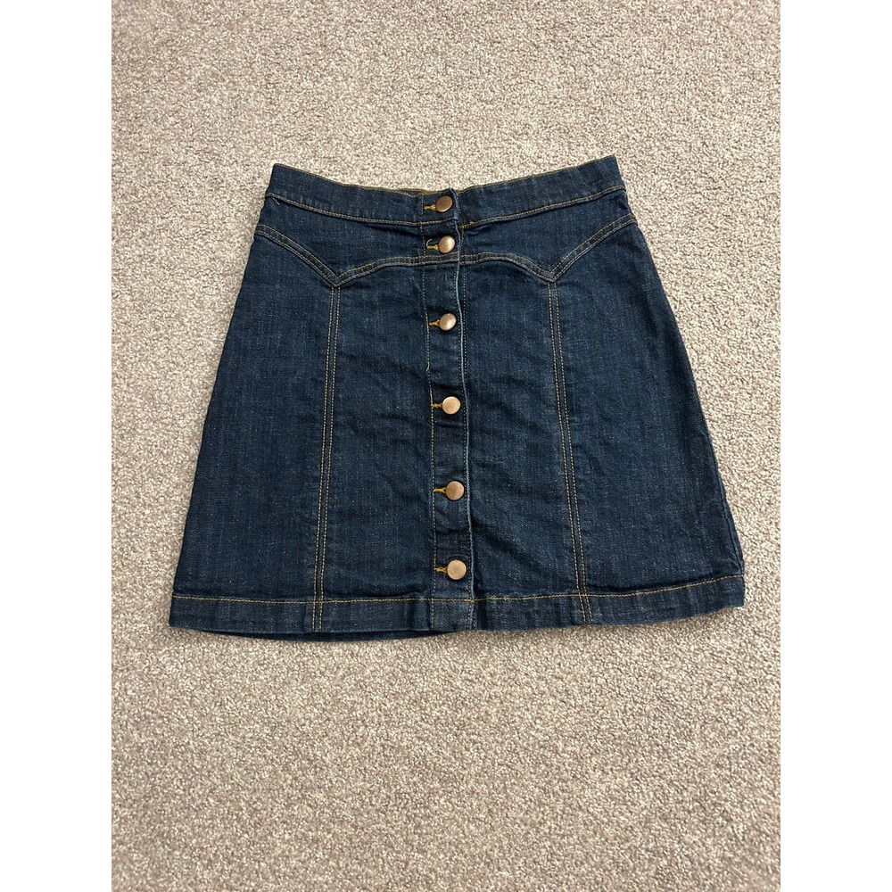 H&M Denim Mini Skirt Womens 6 Dark Wash Excellent Button Front A-Line Western - Picture 2 of 7